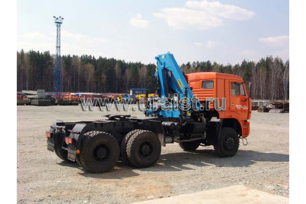 Седельный тягач КамАЗ-65225 с КМУ ИМ-95